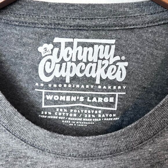 Johnny Cupcakes VOTE Graphic T-Shirt Women’s L Gray Slim Fit Crewneck - Picture 5 of 7